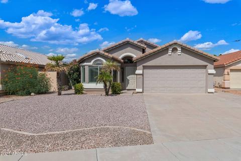 488 E Cantebria Dr, Gilbert, AZ 85296 photo 1