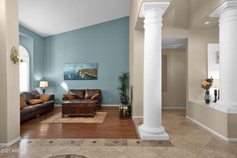 1826 E South Fork Dr, Phoenix, AZ 85048 photo 9