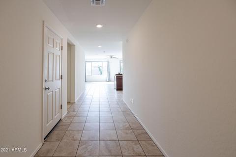 3901 E Constitution Dr, Gilbert, AZ 85296 photo 4