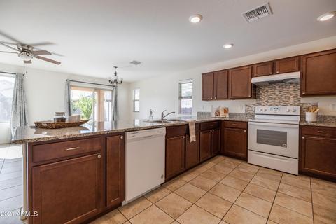 3901 E Constitution Dr, Gilbert, AZ 85296 photo 16