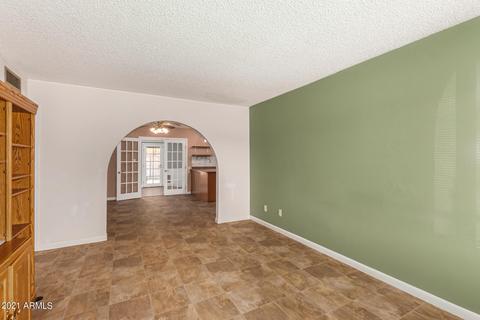 4644 E Vineyard Rd, Phoenix, AZ 85042 photo 7