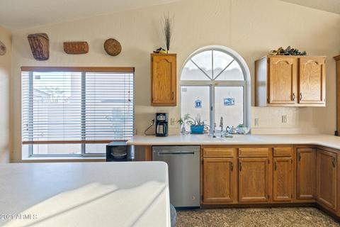 8666 S Maple Ave, Tempe, AZ 85284 photo 13
