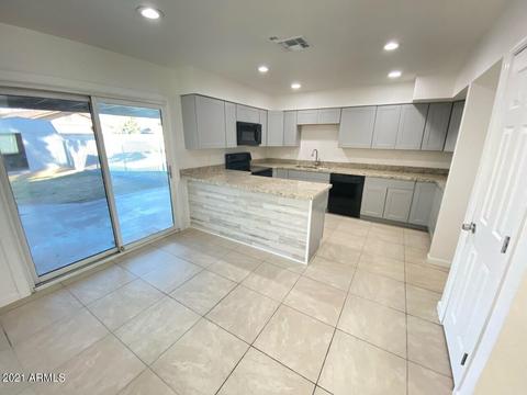 7920 W Mitchell Dr, Phoenix, AZ 85033 photo 13