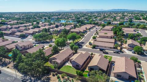 207 N Tiago Dr, Gilbert, AZ 85233 photo 37