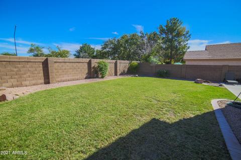 207 N Tiago Dr, Gilbert, AZ 85233 photo 9
