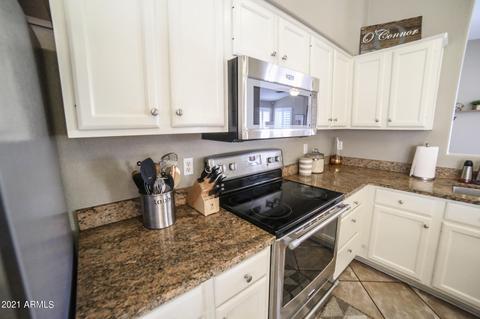 207 N Tiago Dr, Gilbert, AZ 85233 photo 12