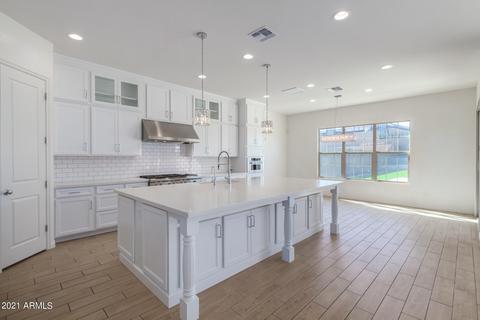 7724 S 43rd Pl, Phoenix, AZ 85042 photo 4