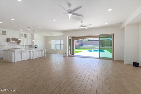 7724 S 43rd Pl, Phoenix, AZ 85042 photo 9
