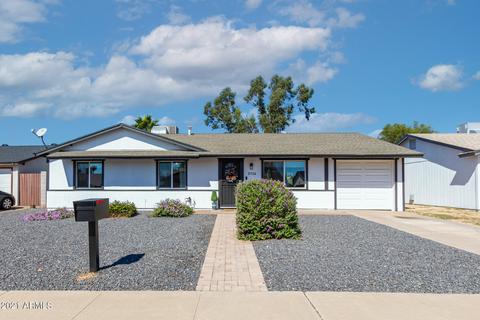 3726 E Winchcomb Dr, Phoenix, AZ 85032 photo 1