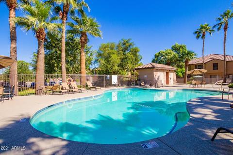 2860 E Dunbar Dr, Phoenix, AZ 85042 photo 1