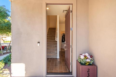 2338 E Hidalgo Ave, Phoenix, AZ 85040 photo 4
