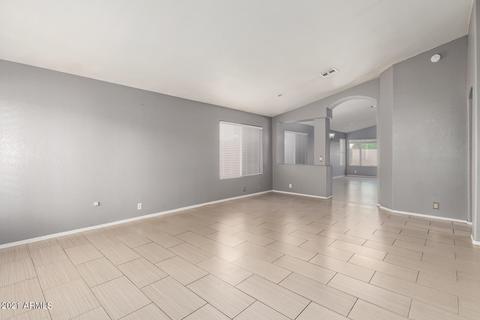 1091 E Washington Ave, Gilbert, AZ 85234 photo 4