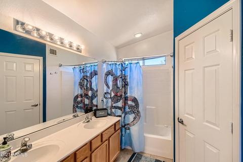 3902 E Rosemonte Dr, Phoenix, AZ 85050 photo 13