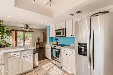 3902 E Rosemonte Dr, Phoenix, AZ 85050 photo 6