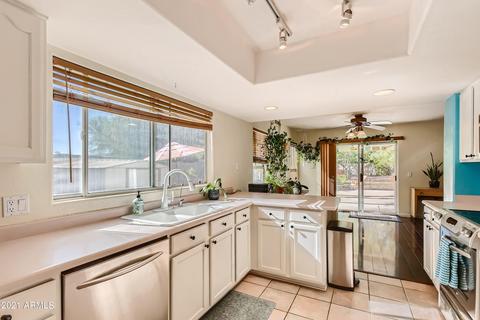 3902 E Rosemonte Dr, Phoenix, AZ 85050 photo 7
