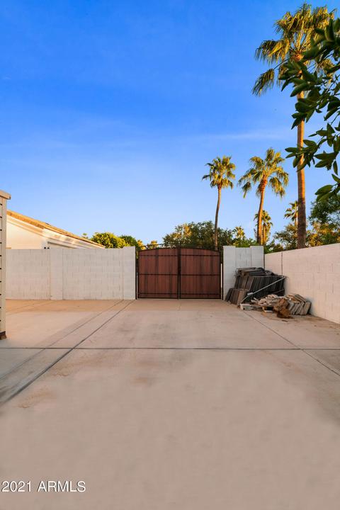 4402 E Millbrae Ln, Gilbert, AZ 85234 photo 13