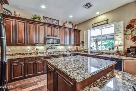 1686 E Cullumber St, Gilbert, AZ 85234 photo 12