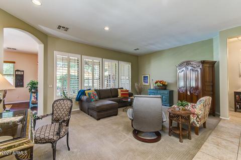 1077 Elgin St, Gilbert, AZ 85295 photo 6
