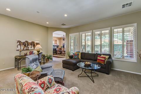 1077 Elgin St, Gilbert, AZ 85295 photo 8