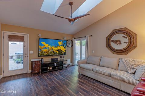 15431 S 37th St, Phoenix, AZ 85044 photo 2