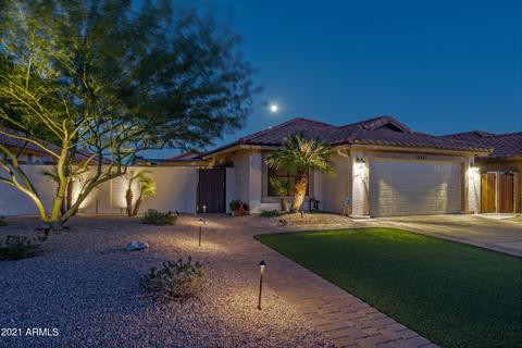 15431 S 37th St, Phoenix, AZ 85044 photo 1