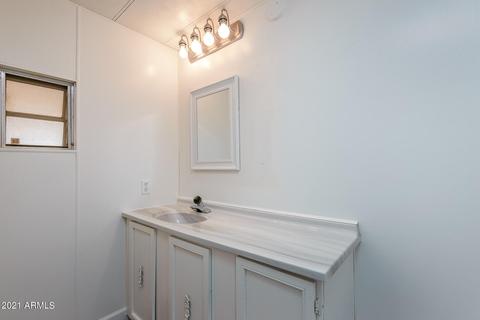 9240 E Sunland Ave, Mesa, AZ 85208 photo 8