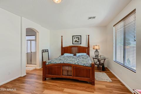 1810 E Valencia Dr, Phoenix, AZ 85042 photo 9