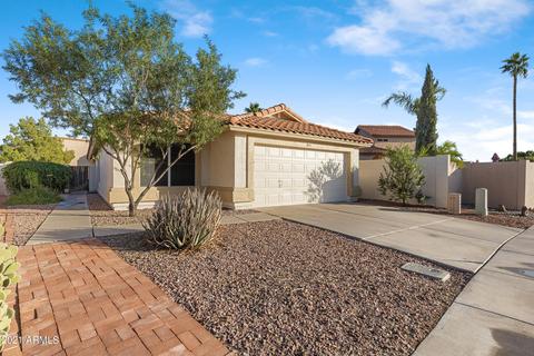825 S Cancun Dr, Gilbert, AZ 85233 photo 3