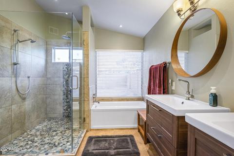 825 S Cancun Dr, Gilbert, AZ 85233 photo 25