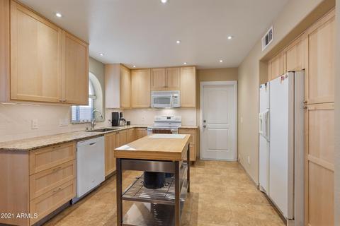 825 S Cancun Dr, Gilbert, AZ 85233 photo 11