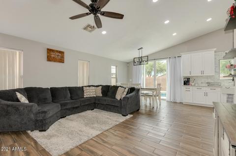 1671 E Milky Way, Gilbert, AZ 85295 photo 4