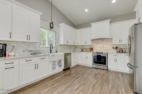 1671 E Milky Way, Gilbert, AZ 85295 photo 7