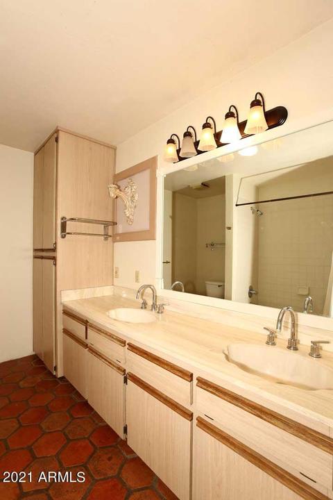 6033 E Carnation Cir, Phoenix, AZ 85018 photo 26