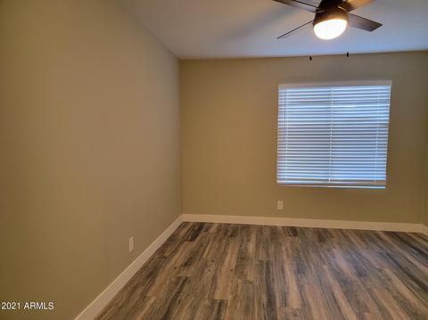 5525 E Thomas Rd #F20, Phoenix, AZ 85018 photo 9