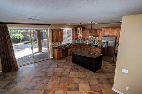 3917 E Half Hitch Pl, Phoenix, AZ 85050 photo 32