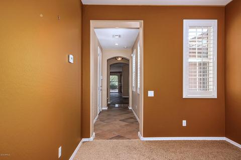 3917 E Half Hitch Pl, Phoenix, AZ 85050 photo 19