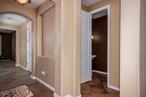 3917 E Half Hitch Pl, Phoenix, AZ 85050 photo 15