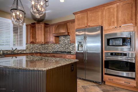 3917 E Half Hitch Pl, Phoenix, AZ 85050 photo 21