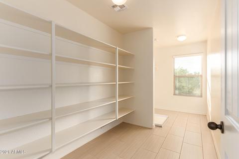 2811 E Sunset Hills Dr, Phoenix, AZ 85050 photo 19