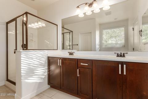 2811 E Sunset Hills Dr, Phoenix, AZ 85050 photo 14