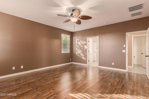 2811 E Sunset Hills Dr, Phoenix, AZ 85050 photo 13