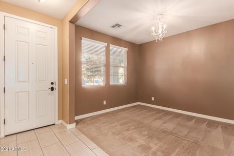 2811 E Sunset Hills Dr, Phoenix, AZ 85050 photo 7