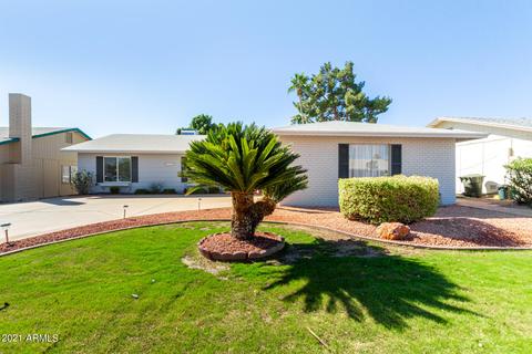 4255 E Sacaton St, Phoenix, AZ 85044 photo 1