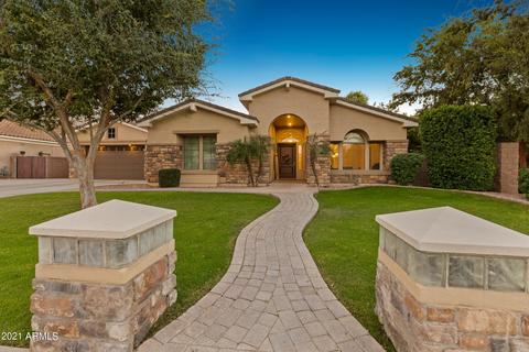 607 Elgin St, Gilbert, AZ 85295 photo 1