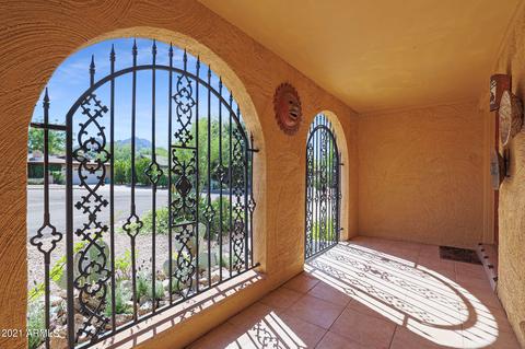 2916 E Las Rocas Dr, Phoenix, AZ 85028 photo 11