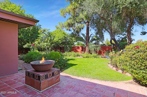 2916 E Las Rocas Dr, Phoenix, AZ 85028 photo 1