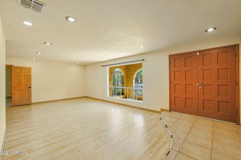 2916 E Las Rocas Dr, Phoenix, AZ 85028 photo 13