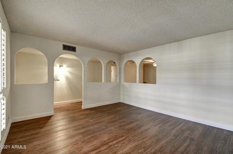 4737 E Flower Cir, Mesa, AZ 85206 photo 9