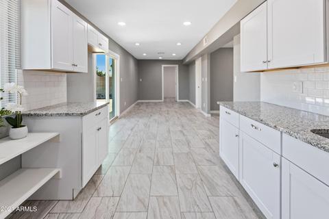 3301 N 64th Dr, Phoenix, AZ 85033 photo 24