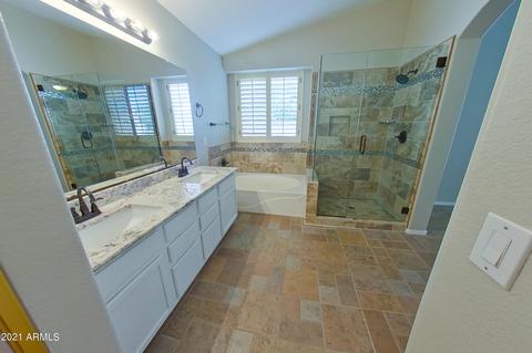 2042 E Smoke Tree Rd, Gilbert, AZ 85296 photo 12